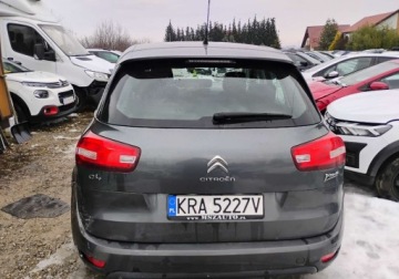 Citroen C4 II 2014 Citroen C4 2014r, 1.6 HDI. Lekko uszkodzony prawy tyl. Jezdzi. 1.6 116KM, zdjęcie 15