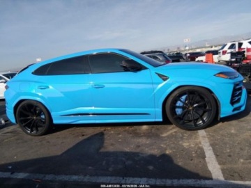 Lamborghini Urus 2021 Lamborghini Urus 2021 641KM 4.0 Benzyna 641KM, zdjęcie 6