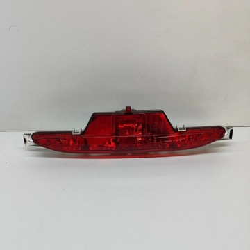 PEUGEOT 208 2020 TŘETÍ SVĚTLO STOP