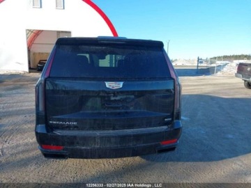 Cadillac Escalade III 2022 Cadillac Escalade Sport 2022 6.2l 6.2 Benzyna 420KM, zdjęcie 4