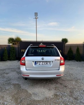 Skoda Octavia II Kombi 1.6 TDI CR DPF 105KM 2011 Skoda Octavia Skoda Octavia II 2011r Polift 1.6tdi 105km GwarancjaRaty bez, zdjęcie 3