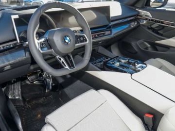 BMW Seria 5 G90-91 Touring 2.0 520d 197KM 2026 BMW Seria 5 520d xDrive Sport Sedan 2.0 (197KM) 2026, zdjęcie 6