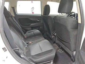 Mitsubishi Outlander III 2020 Mitsubishi Outlander Es 2020 2.4 Benzyna 166KM, zdjęcie 11