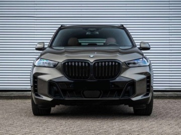 BMW X5 G05 SUV Facelifting 3.0 30d 298KM 2025 BMW X5 xDrive30d Sport Suv 3.0 (298KM) 2025, zdjęcie 3