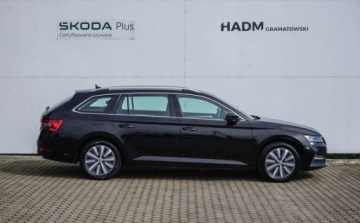 Skoda Superb III Kombi Plug-In Hybrid 1.4 TSI Plug-In-Hybrid 218KM 2021 Skoda Superb Skoda Superb 1.4 Phev Ambition DSG 1.4 Hybryda Plug-in 218KM, zdjęcie 8