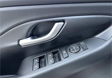 Hyundai i30 III 2021 Hyundai i30 FL 1.5 T-GDI 48V Hybrid Classic Pakiet Drive 1.5 Hybryda, zdjęcie 22