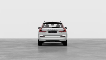 Volvo XC60 II 2026 VOLVO XC60 CORE T6 PLUG-IN (179 + 156KM) AWD, zdjęcie 2