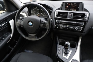 BMW Seria 1 F20-F21 Hatchback 5d Facelifting 2015 118i 136KM 2016 BMW 1 118i, Salon Polska, Automat, Klima, zdjęcie 6