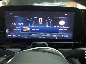 Chevrolet Silverado II 2025 Chevrolet Silverado Rst 2025 Elektryczny 355KM, zdjęcie 9