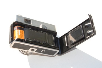 Старый фотоаппарат Voigtlander VITORET DR античный памятник