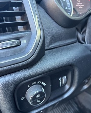 Dodge Ram V 2019 Dodge RAM Dodge RAM IV Zadbany Niski przebieg 3.0 Diesel 244KM, zdjęcie 11