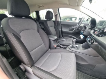 Hyundai i30 III Wagon Facelifting 1.0 T-GDI 120KM 2022 Hyundai i30 Hyundai i30 1.0 T-GDI Modern, 1 wlasciciel, VAT 23, Benzyna, zdjęcie 10