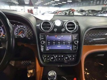 Bentley Bentayga 2020 Bentley Bentayga V8 Design Series 2020 4.0 Benzyna 542KM, zdjęcie 9