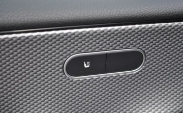 Mercedes Klasa A W177/V177 Hatchback 1.3 200 163KM 2018 Mercedes-Benz Klasa A A200 Automat Benzyna Kamera Nawigacja 1.3 Benzyna, zdjęcie 20