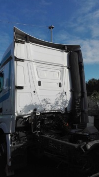 СПОЙЛЕРЫ ОБТЕКТЕРОВ В КОМПЛЕКТЕ MERCEDES ACTROS MP4