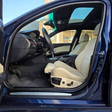 BMW Seria 5 E60 Sedan 530 d 235KM 2009 BMW 530 Seria 5 E60/E61 3.0 530d Diesel, zdjęcie 19
