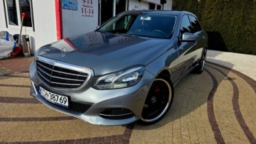 Mercedes Klasa E W212 Limuzyna Facelifting 220 CDI 170KM 2013 Mercedes-Benz Klasa E Zarejestrowany poliftingu okazja 2.1 Diesel 170KM