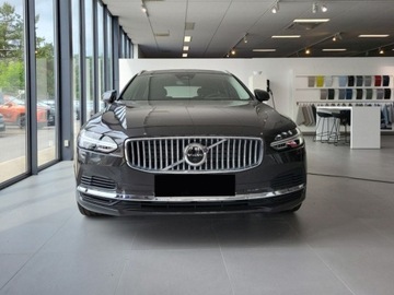Volvo V90 II Plug-In Facelifting 2.0 T8 Plug-In Hybrid 455KM 2025 VOLVO V90 T8 AWD Ultra Bright Combi 2.0 (455KM) 2025, zdjęcie 2