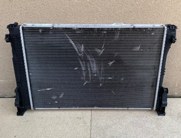 CHŁODNICA WODY MERCEDES C-KLASA A2045003703