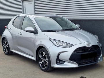 Toyota Yaris IV Hatchback Facelifting 1.5 Hybrid Dynamic Force 116KM 2025 Style 1.5 Hybrid 116KM | Podgrzewane fotele!, zdjęcie 2