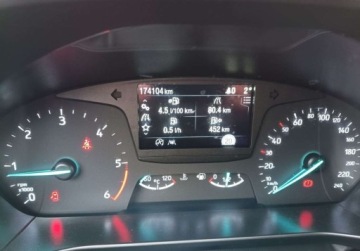 Ford Focus IV Hatchback 1.5 EcoBlue 120KM 2019 Ford Focus 1.5 EcoBlue Titanium 1.5 Diesel 120KM, zdjęcie 7