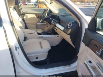 Mercedes GLB 2023 Mercedes-Benz GLB 2023 r., 2,0L 250 4MATIC 2.0 Benzyna 221KM, zdjęcie 8