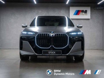BMW Seria 7 G70 Sedan 3.0 40d 299KM 2026 BMW Seria 7 40d xDrive 299 KM mHEV - Gotowy do Odbioru - Kamera 360 - Hak, zdjęcie 3