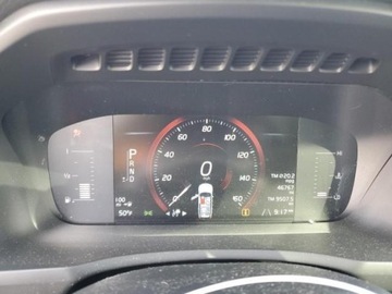 Volvo XC90 II 2019 Volvo XC 90 Volvo XC90 T5 AWD Momentum 2.0 Benzyna 258KM, zdjęcie 9