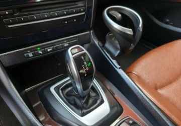 BMW X1 E84 Crossover Facelifting sDrive 18d 143KM 2015 BMW X1 BMW X1 2.0 Diesel 143KM, zdjęcie 13