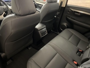 Lexus NX I SUV Facelifting 300h 197KM 2021 Lexus NX 300h F Impression AWD I (2014-2021) 300h, zdjęcie 11