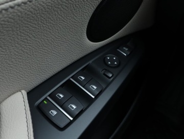 BMW X4 G01 xDrive20d 190KM 2017 BMW X4 xDrive20d, Salon Polska, 187 KM, 4X4, zdjęcie 15