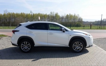 Lexus NX I SUV 300h 197KM 2014 Lexus NX 300h 197KM Hybryda 4x4 Automat Skora Grzane fotele Navi Biala per, zdjęcie 3