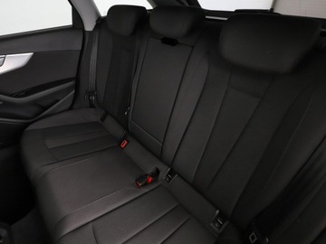 Audi A4 B9 Avant 2.0 35 TFSI  150KM 2018 Audi A4 Avant automat full LED virtual cocpit, zdjęcie 16