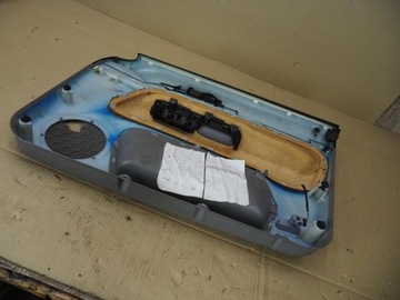 ОБИВКА БОКОВАЯ ЛЕВАЯ ПЕРЕДНЯЯ VW GOLF IV 5D BORA