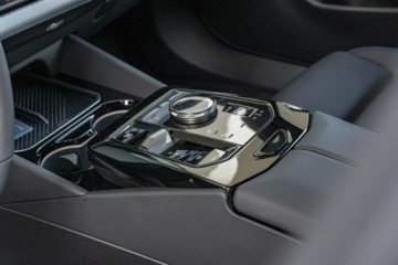 BMW Seria 5 G90-91 Touring 2.0 520d 197KM 2026 BMW 520 xDrive Limuzyna - Dostępny od ręki!, zdjęcie 17