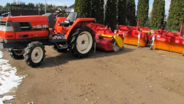 Подметальная машина с корзиной 600/1800 Kubota Yanmar