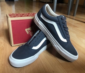 Buty VANS OLD SKOOL Sneakersy niskie 35 NOWE