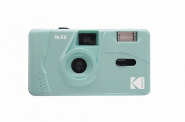 Зеленая аналоговая пленка камеры KODAK M35 35 мм