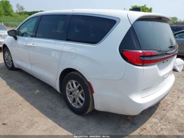 Chrysler Pacifica II 2024 Chrysler Pacifica 2024 Chrysler Pacifica Touring L FWD 3.6 Benzyna 287KM, zdjęcie 2