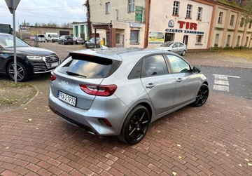 Kia Ceed III Hatchback Facelifting  1.5 T-GDI 140KM 2025 Kia Ceed 1.5 T-gdi AUTOMAT Navi Kamera 12.500 km 1.5 Benzyna 140KM, zdjęcie 5