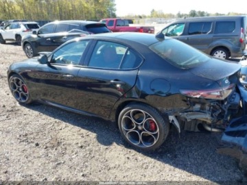 Alfa Romeo Giulia II 2024 Alfa Romeo Giulia Veloce 2024 2.0 Benzyna 280KM, zdjęcie 2