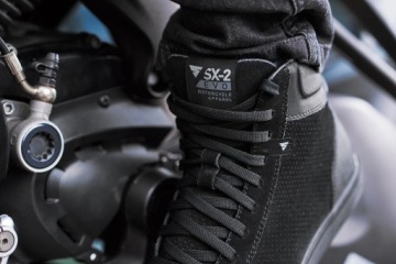 Мотоциклетные кроссовки SHIMA SX-2 EVO — ПОДАРКИ