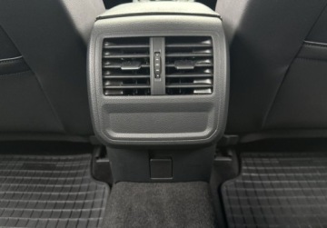 Volkswagen Passat B8 Limousine Facelifting 1.5 TSI EVO 150KM 2020 Volkswagen Passat SalonPL Elegance 1.5TSI 150KM DSG AppConnect LED Kamera, zdjęcie 15