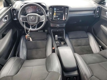 Volvo XC40 2022 Volvo XC 40 T5 R-Design 2022 2.0l 2.0 Benzyna 248KM, zdjęcie 8