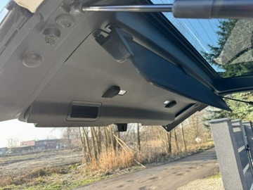 Land Rover Discovery V Terenowy 2.0 SD4 240KM 2018 Land Rover Discovery Pneumatyka Szklany Zamiana, zdjęcie 27