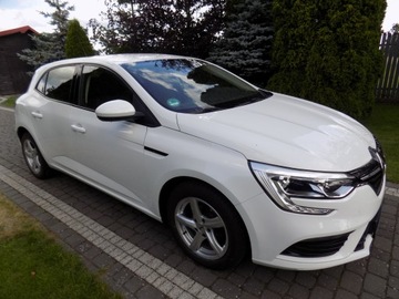 Renault Megane IV Hatchback 5d 1.2 Energy TCe 100KM 2017 RENAULT MEGANE IV 1,2 16V 101 KM LED, zdjęcie 2