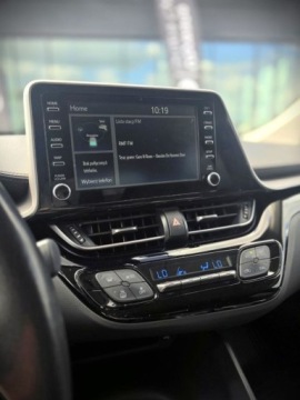 Toyota C-HR I Crossover Facelifting 1.8 Hybrid 122KM 2022 Toyota C-HR COMFORT 1,8 Hybrid 122 KM 1.8 Hybryda 122KM, zdjęcie 11