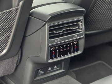 Audi Q7 II SUV Facelifting  3.0 45 TDI 231KM 2025 Audi Q7 231 KM,Head Up,7-miejsc,Kamery 360,MAtrix 3.0 Diesel 231KM, zdjęcie 27