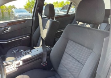 Mercedes Klasa E W212 Limuzyna 220 CDI BlueEFFICIENCY 170KM 2011 Mercedes-Benz Klasa E Bezwypadek jak noweorg lakierautomat 2.1 Diesel, zdjęcie 22