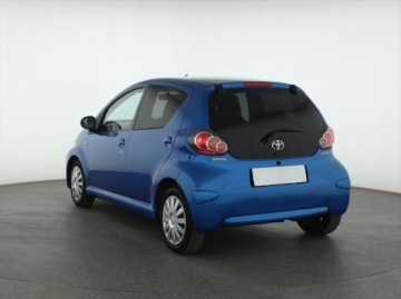 Toyota Aygo I Hatchback 5d Facelifting 1.0 VVT-i 68KM 2013 Toyota Aygo 1.0 VVT-i, Klima, zdjęcie 3